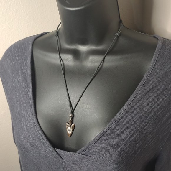 Mini Buffalo Nickle Faux Metal Arrowhead Rope Necklace - Picture 12 of 13